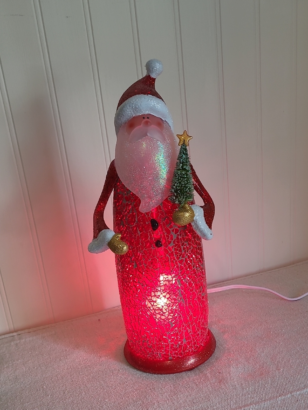 Santa Lamp With Acrylic Mosaic Finish, 11.5 Inches in Height, Soft Glowing Light